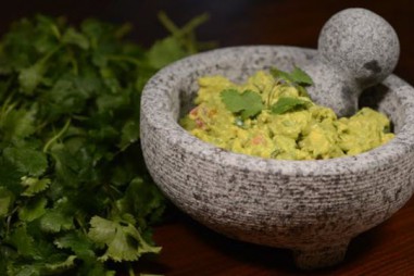 Nghiên cứu mới giải thích cơ chế phân tử về tác dụng điều trị của rau mùi