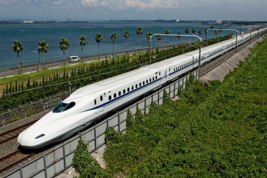 Thử nghiệm tàu cao tốc chạy bằng pin đầu tiên trên thế giới