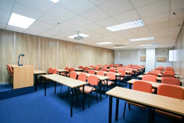 Thế nào là phòng học đảm bảo tiêu chuẩn chiếu sáng?