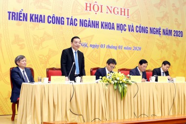 Đảng và Nhà nước đặc biệt coi trọng các hoạt động khoa học và công nghệ