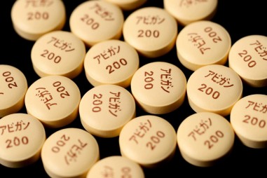 Nhật Bản phát triển thuốc trị virus corona