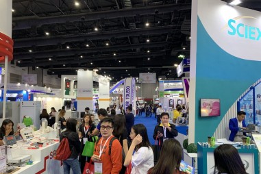 Đoàn VinaLAB tham dự triển lãm ThailandLAB 2019