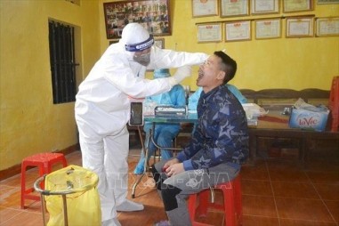 Kỹ thuật xét nghiệm Realtime RT-PCR phát hiện virus SARS-CoV-2 thực hiện như thế nào?