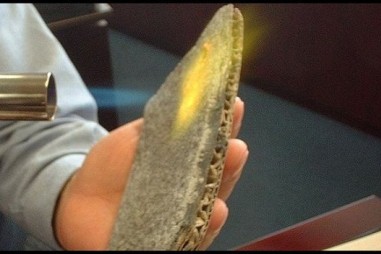 Các nhà khoa học tạo ra vật liệu kháng nhiệt tốt nhất thế giới, có thể dùng cho phi thuyền vũ trụ