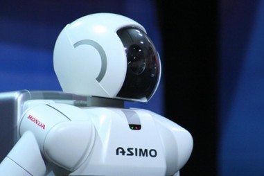 Nhật Bản thử nghiệm robot xếp hàng lên kệ tại cửa hàng tiện lợi