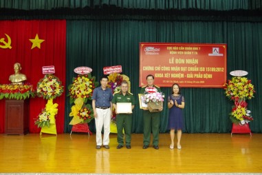 Đơn vị đầu tiên thuộc Cục Hậu cần Quân khu 7 có phòng xét nghiệm đạt công nhận ISO 15189