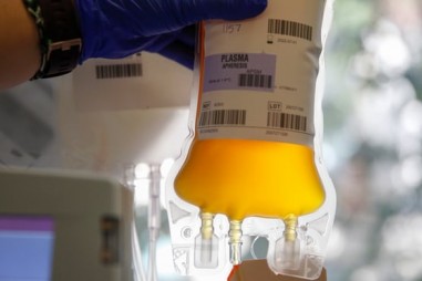 Nghiên cứu cho thấy liệu pháp huyết tương ít có tác dụng với Covid-19