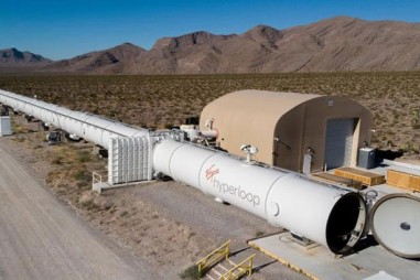 Tàu siêu tốc Virgin Hyperloop lần đầu thử nghiệm chở người