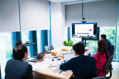 VinaLAB thảo luận trực tuyến với diễn giả các nước tại Diễn đàn Kỹ thuật châu Á JASIS 2020