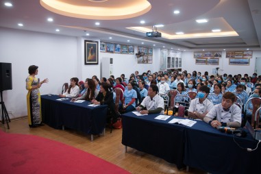 NFSI tổ chức 2 khóa tập huấn kiến thức ATTP cho Công ty Cổ phần Thực phẩm Ngôi sao xanh