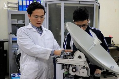Nghiên cứu chế tạo trạm thu di động tín hiệu vệ tinh