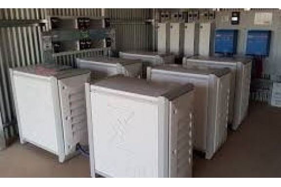 Vật liệu nano cải tiến điện cực pin dòng lai