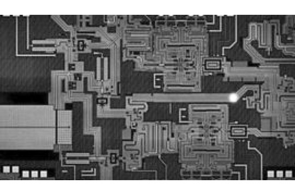 Cáp polymer mỏng như sợi tóc truyền dữ liệu nhanh hơn 10 lần so với USB
