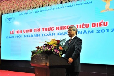 Chủ tịch Hội VinaLAB là 1 trong 53 trí thức khoa học và công nghệ tiêu biểu