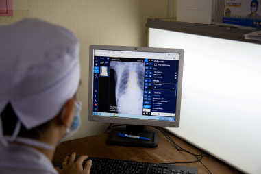 Bảo vệ "thành trì" chống dịch Covid-19 bằng đẩy mạnh ứng dụng AI trong y tế