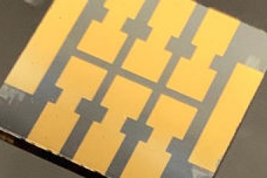 "Keo phân tử" tăng hiệu quả và độ bền cho pin năng lượng mặt trời