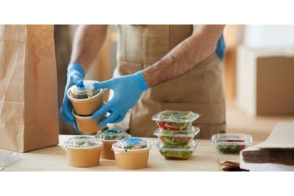 Cỏ thay thế nhựa trong đóng gói thực phẩm mang về