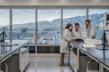 Thiết kế và Xây dựng Phòng thử nghiệm ‘Xanh’