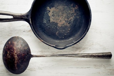 Đồ gia dụng chứa hóa chất Teflon có khả năng gây ung thư