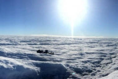 Sử dụng tín hiệu vô tuyến năng lượng mặt trời để theo dõi băng tan