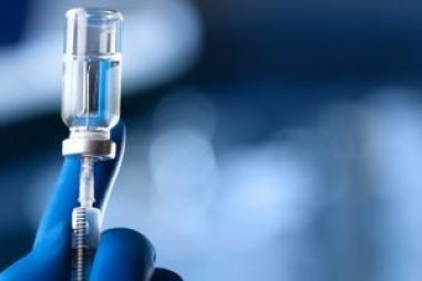 Tá dược lỏng truyền dựa trên vật liệu nano để phát triển vắc-xin ung thư