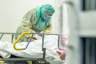 WHO tiếp tục thử nghiệm 3 loại thuốc điều trị COVID-19 mới