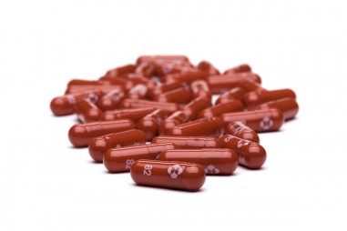 Thuốc điều trị COVID-19 có thể tạo ra biến thể nguy hiểm