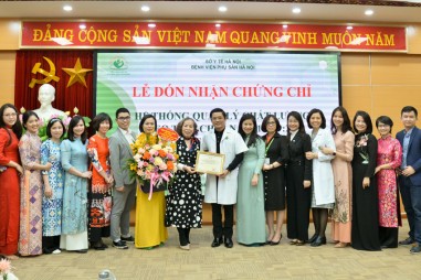 Thêm một Trung tâm của Bệnh viện Phụ sản Hà Nội đạt công nhận ISO 15189