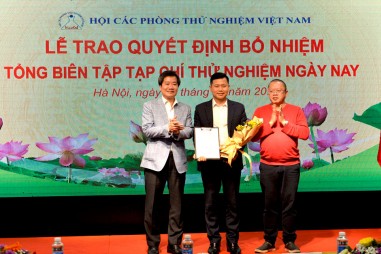 Công bố quyết định bổ nhiệm Tổng Biên tập Tạp chí Thử nghiệm Ngày nay