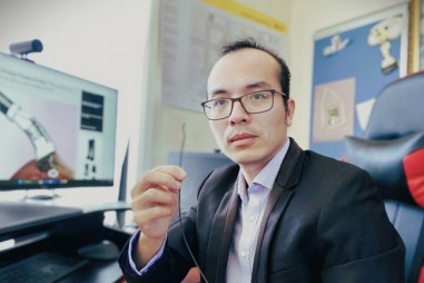 Tiến sĩ gốc Việt chế tạo robot in 3D trực tiếp trong cơ thể