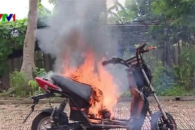 Pin xe điện- Lỗ hổng trong quản lý an toàn cháy nổ