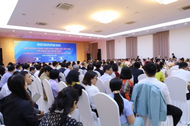 Đẩy nhanh công cuộc phát triển của Việt Nam với động lực năng suất