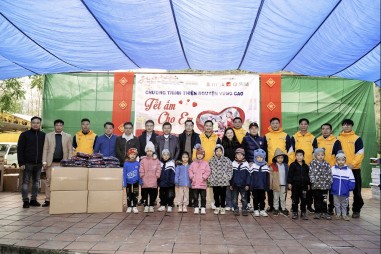 Tạp chí Thử nghiệm Ngày nay đồng hành cùng chương trình “Tết ấm cho em”