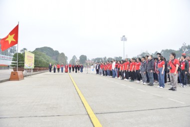 VinaCert trang trọng tổ chức Lễ báo công dâng Bác và khen thưởng các tập thể, cá nhân có thành tích xuất sắc năm 2023