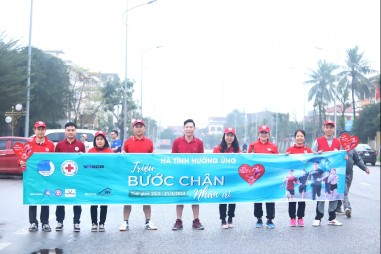 Đã có gần 18.000 người tham gia Chiến dịch "Triệu bước chân nhân ái"