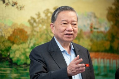 Tổng Bí thư Tô Lâm ký ban hành nghị quyết mới của Bộ Chính trị về phát triển kinh tế tư nhân