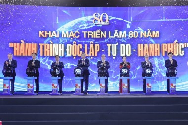 Khai mạc Triển lãm thành tựu đất nước “80 năm hành trình Độc lập - Tự do - Hạnh phúc”