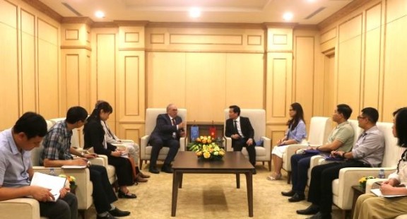 Phó Tổng Giám đốc IAEA đến thăm và làm việc với Cục ATBXHN