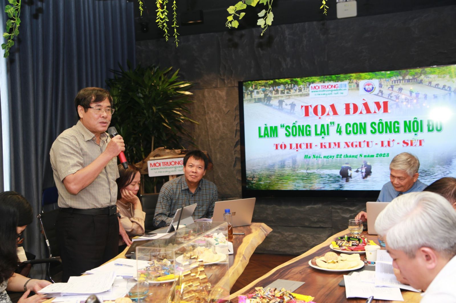 GS.TS Dương Thanh Lượng, nguyên Chủ tịch Hội đồng Trường Đại học Thủy lợi phát biểu ý kiến về việc bổ cập nước cho sông nội đô Hà Nội